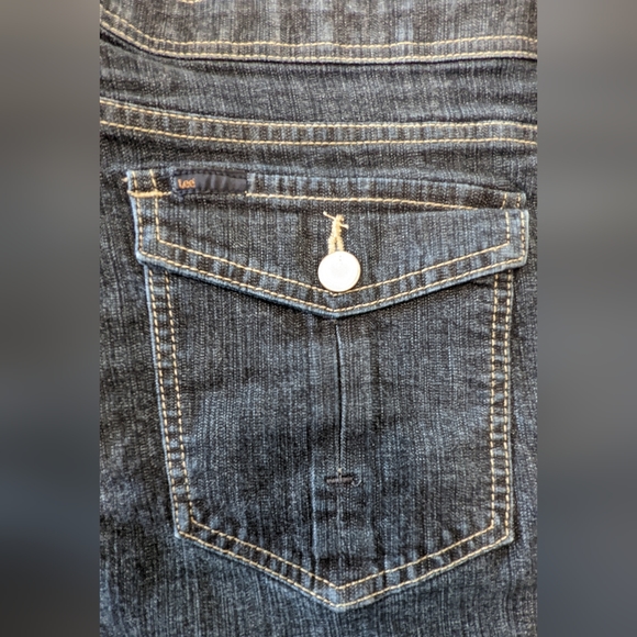 Jean Shorts, Lee Jeans, Size 18 Medium, Denim Blue, Summer's Here! - Picture 9 of 11